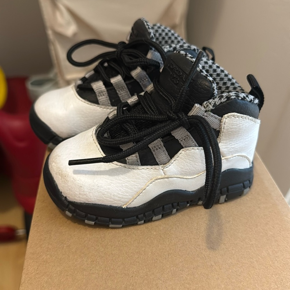 Jordan 10s